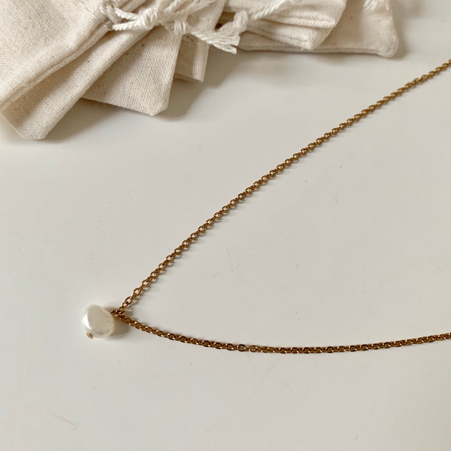 Collier Sacha