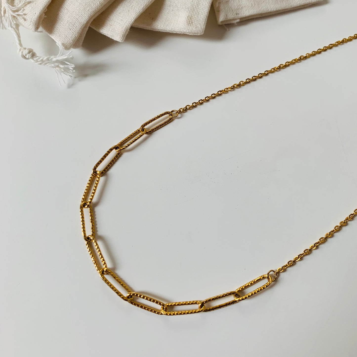Collier Lois